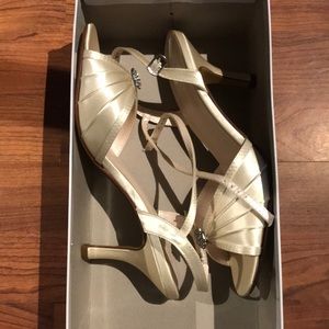 Brand new David’s bridle shoes
